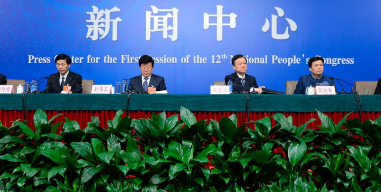 快讯：东方雨虹总裁刘斌辞职 张志萍接棒